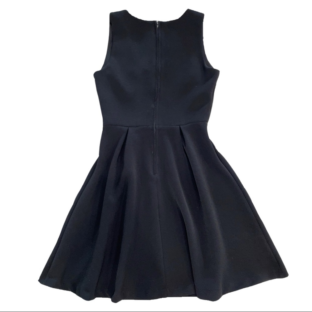 Black V-Neck A-Line Dress - Picture 4 of 6